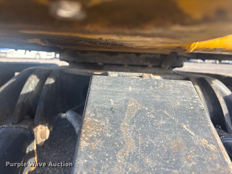 image for item EG8867 2014 John Deere 35D mini excavator