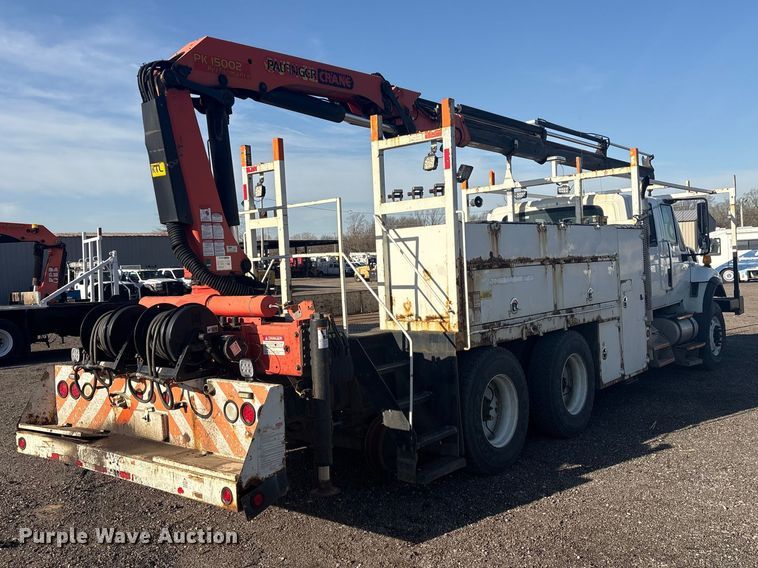 image for item EG8868 2011 International 7500 SBA crane truck