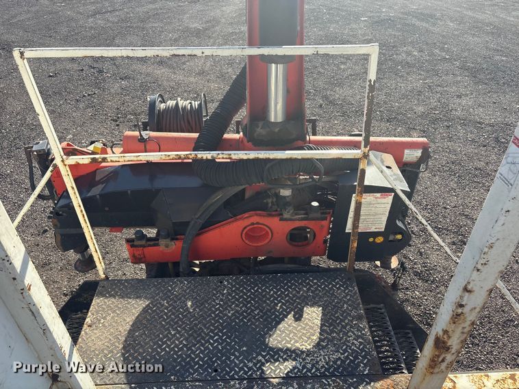 image for item EG8868 2011 International 7500 SBA crane truck