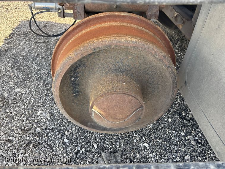 image for item EG8868 2011 International 7500 SBA crane truck