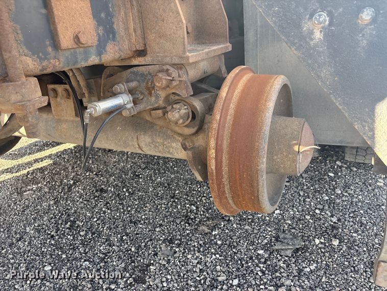 image for item EG8868 2011 International 7500 SBA crane truck