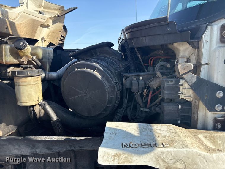 image for item EG8868 2011 International 7500 SBA crane truck