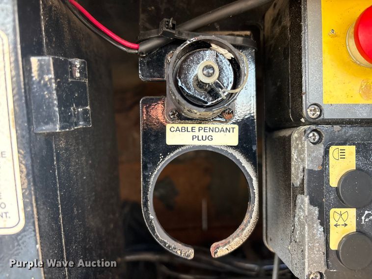 image for item EG8869 2008 International 7500 SBA crane truck