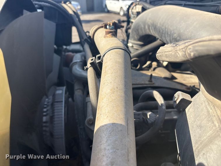 image for item EG8869 2008 International 7500 SBA crane truck