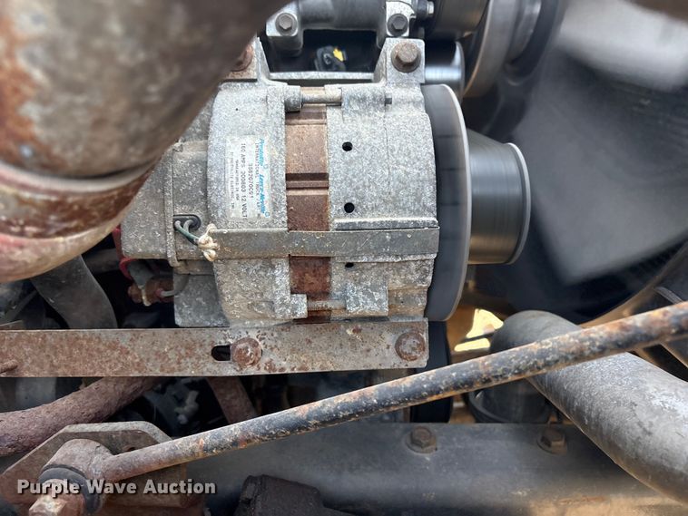 image for item EG8869 2008 International 7500 SBA crane truck