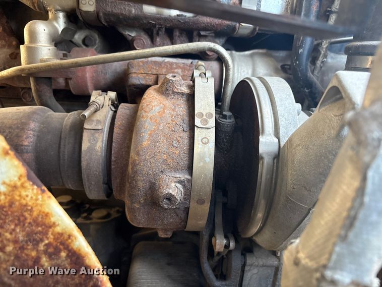 image for item EG8869 2008 International 7500 SBA crane truck