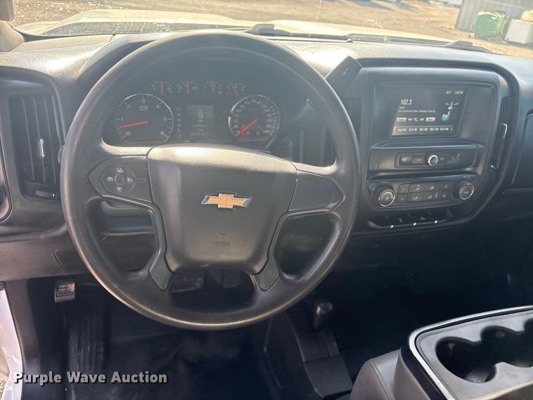 image for item EG8870 2019 Chevrolet Silverado 2500 HD Crew Cab Utility Pickup