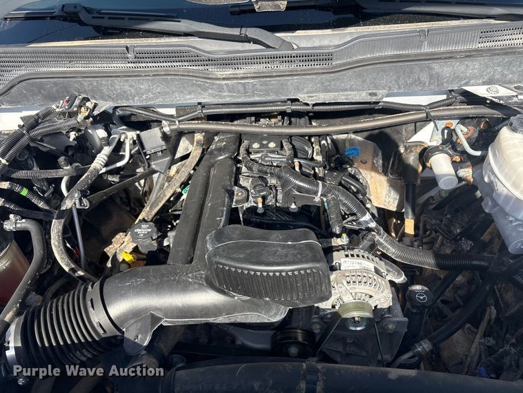 image for item EG8870 2019 Chevrolet Silverado 2500 HD Crew Cab Utility Pickup