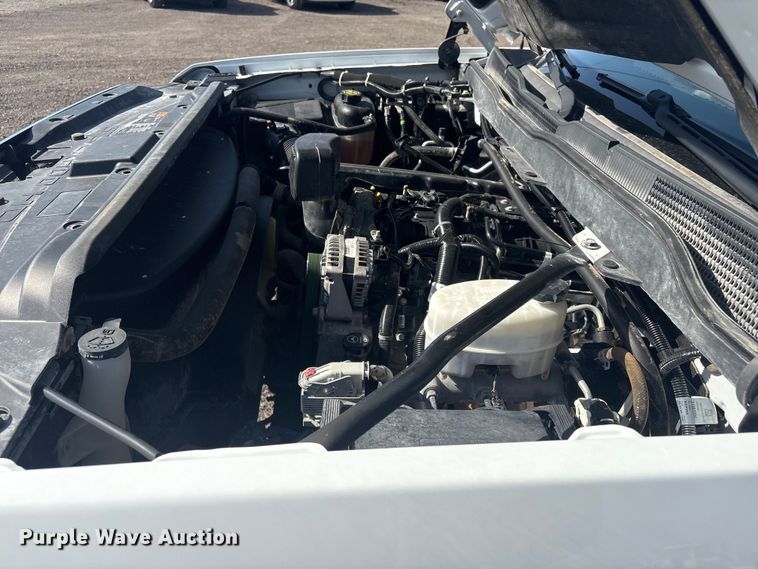 image for item EG8870 2019 Chevrolet Silverado 2500 HD Crew Cab Utility Pickup