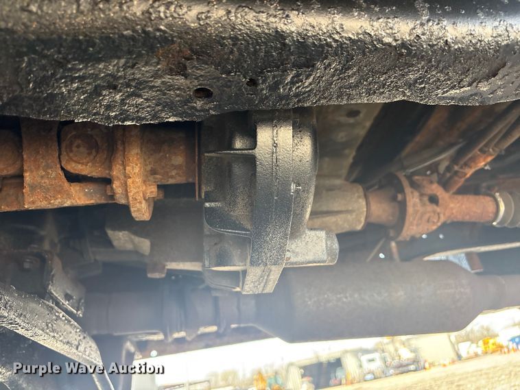image for item EG8871 2012 Ford F450 Super Duty dump truck