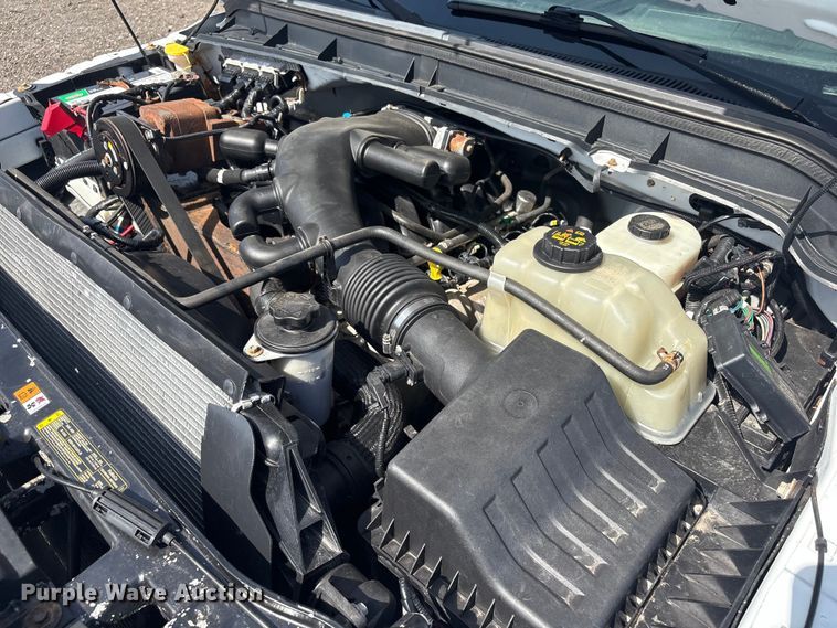 image for item EG8871 2012 Ford F450 Super Duty dump truck