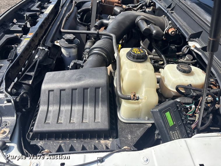 image for item EG8871 2012 Ford F450 Super Duty dump truck