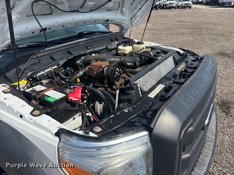 image for item EG8871 2012 Ford F450 Super Duty dump truck
