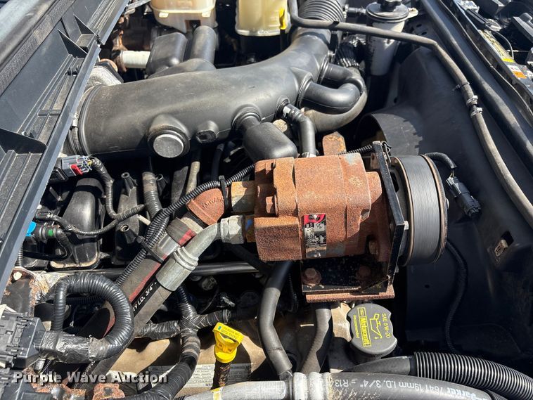 image for item EG8871 2012 Ford F450 Super Duty dump truck