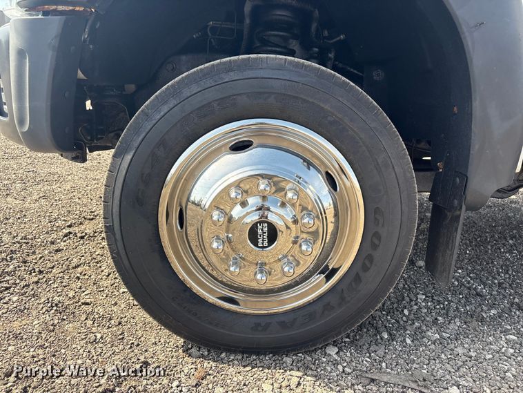 image for item EG8871 2012 Ford F450 Super Duty dump truck
