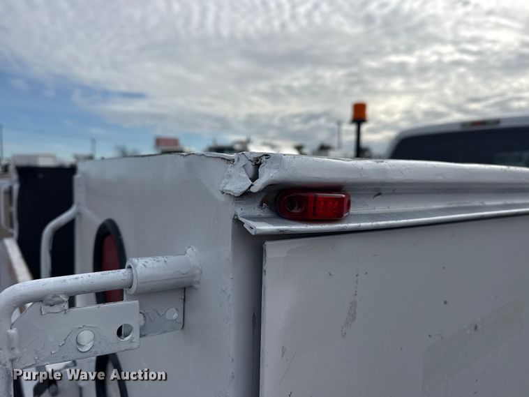 image for item EG8877 2012 Ford F550 Super Duty Crew Cab utility / service truck