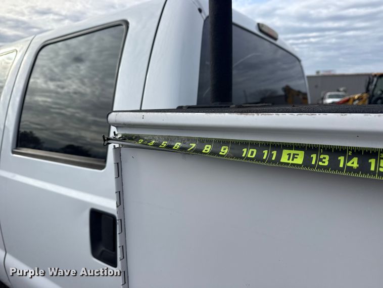 image for item EG8877 2012 Ford F550 Super Duty Crew Cab utility / service truck