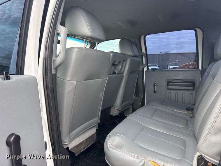 image for item EG8877 2012 Ford F550 Super Duty Crew Cab utility / service truck