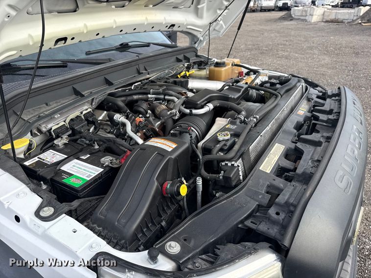 image for item EG8877 2012 Ford F550 Super Duty Crew Cab utility / service truck