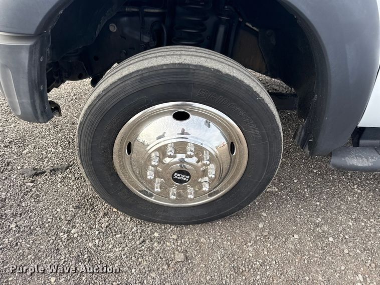 image for item EG8877 2012 Ford F550 Super Duty Crew Cab utility / service truck