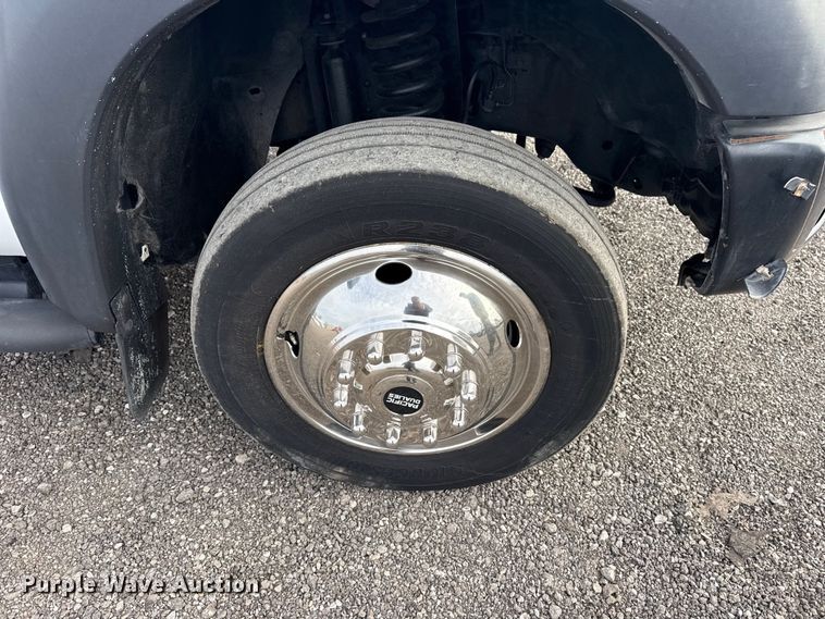 image for item EG8877 2012 Ford F550 Super Duty Crew Cab utility / service truck