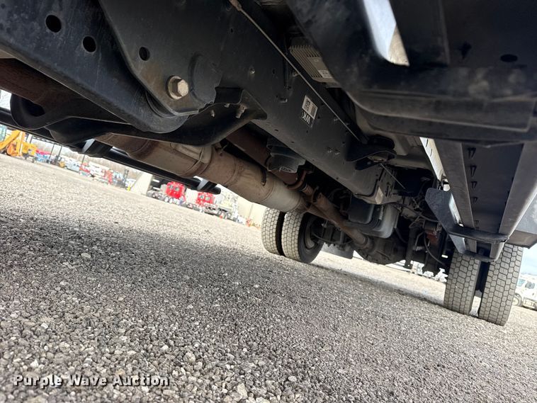 image for item EG8877 2012 Ford F550 Super Duty Crew Cab utility / service truck