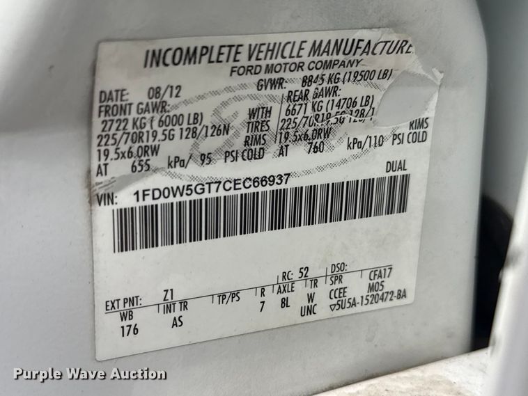 image for item EG8877 2012 Ford F550 Super Duty Crew Cab utility / service truck