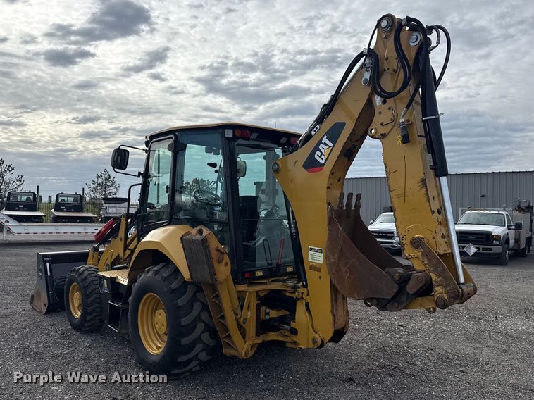 image for item EG8878 2017 Caterpillar 420F2IT backhoe
