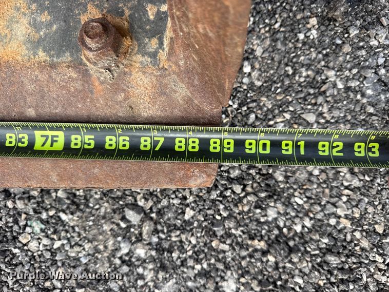 image for item EG8878 2017 Caterpillar 420F2IT backhoe