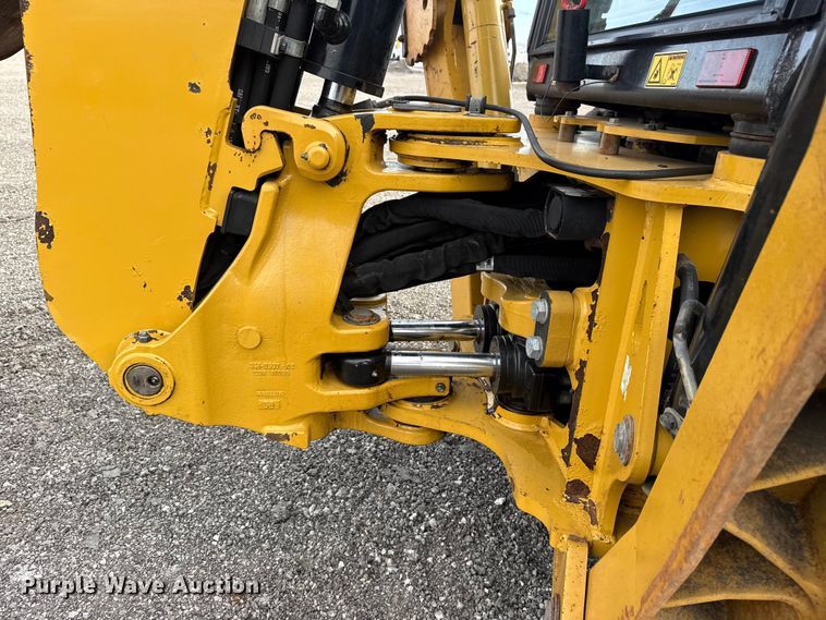 image for item EG8878 2017 Caterpillar 420F2IT backhoe