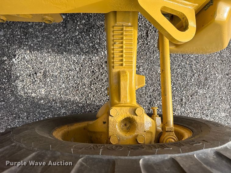 image for item EG8878 2017 Caterpillar 420F2IT backhoe