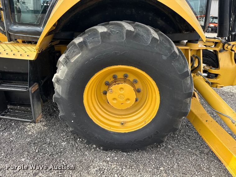 image for item EG8878 2017 Caterpillar 420F2IT backhoe