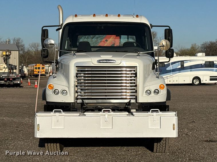 image for item EG8881 2012 Freightliner Business Class M2 crane truck