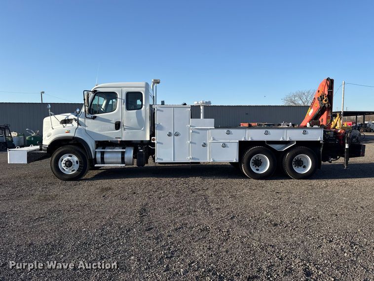image for item EG8881 2012 Freightliner Business Class M2 crane truck
