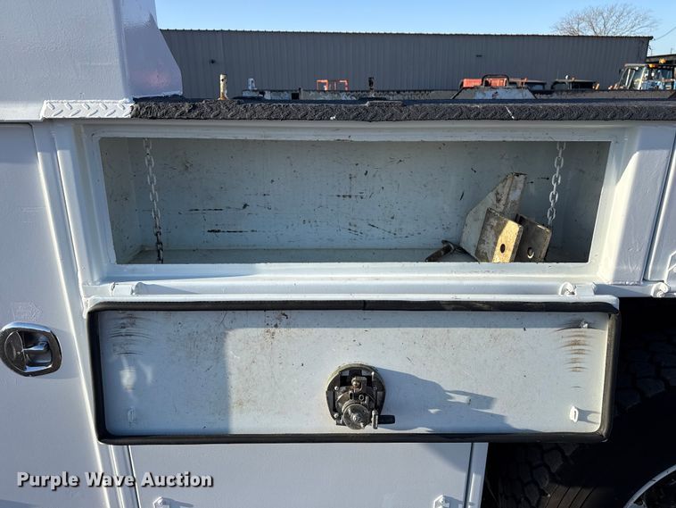 image for item EG8881 2012 Freightliner Business Class M2 crane truck