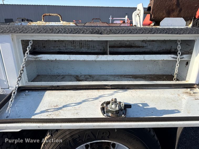 image for item EG8881 2012 Freightliner Business Class M2 crane truck