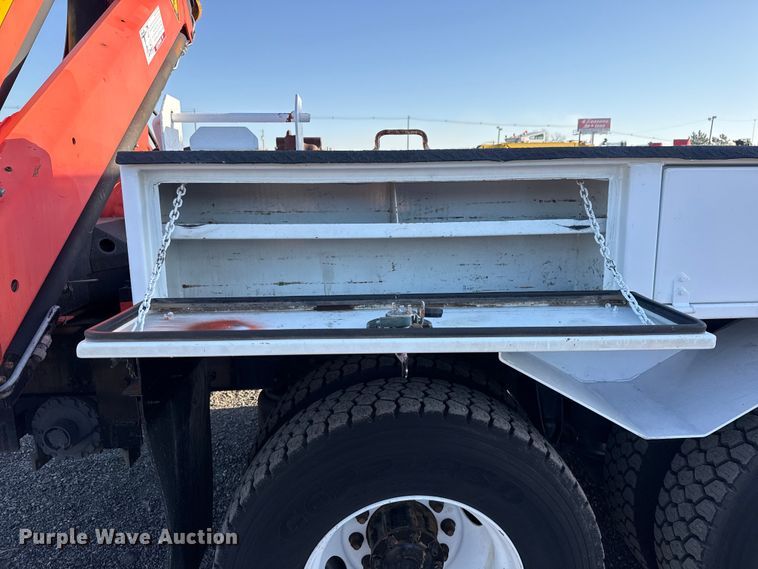 image for item EG8881 2012 Freightliner Business Class M2 crane truck