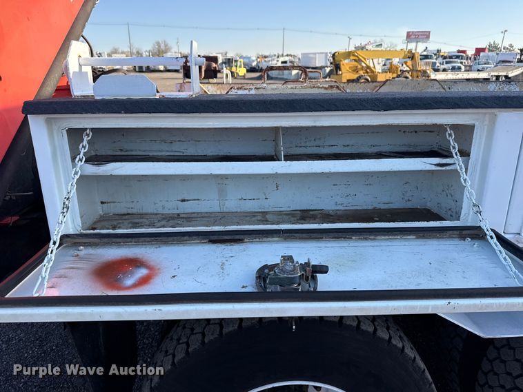 image for item EG8881 2012 Freightliner Business Class M2 crane truck