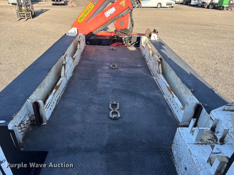 image for item EG8881 2012 Freightliner Business Class M2 crane truck