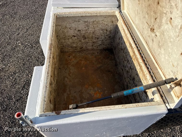 image for item EG8881 2012 Freightliner Business Class M2 crane truck