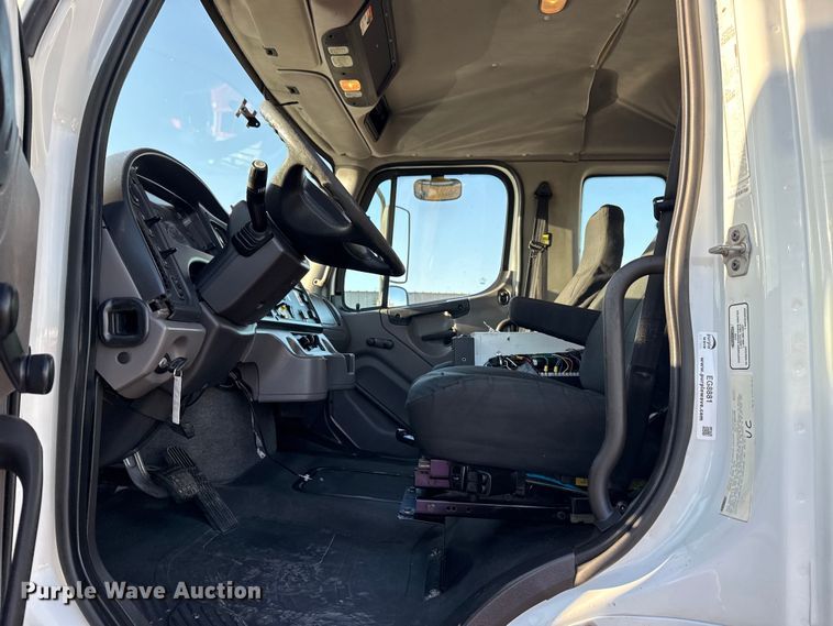 image for item EG8881 2012 Freightliner Business Class M2 crane truck