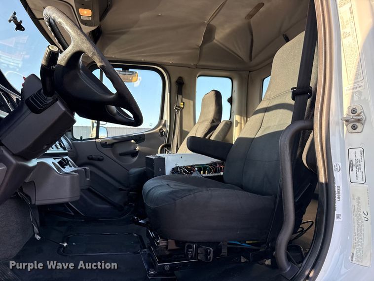 image for item EG8881 2012 Freightliner Business Class M2 crane truck