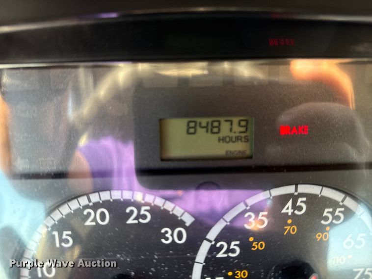 image for item EG8881 2012 Freightliner Business Class M2 crane truck