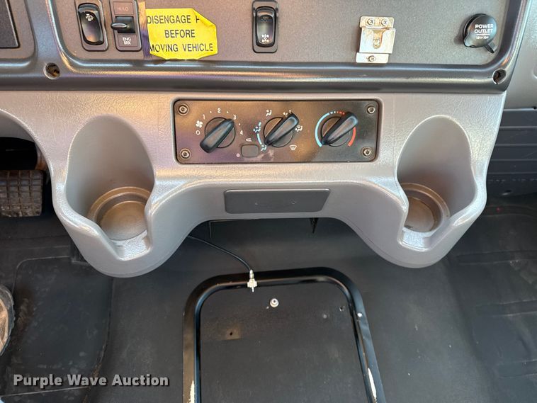 image for item EG8881 2012 Freightliner Business Class M2 crane truck