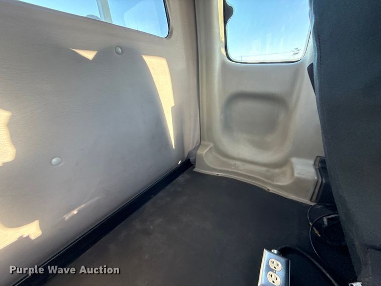 image for item EG8881 2012 Freightliner Business Class M2 crane truck