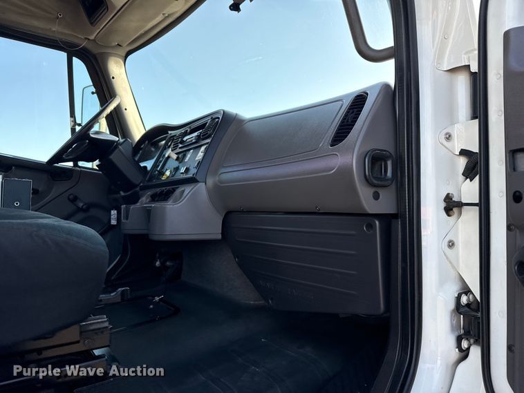 image for item EG8881 2012 Freightliner Business Class M2 crane truck