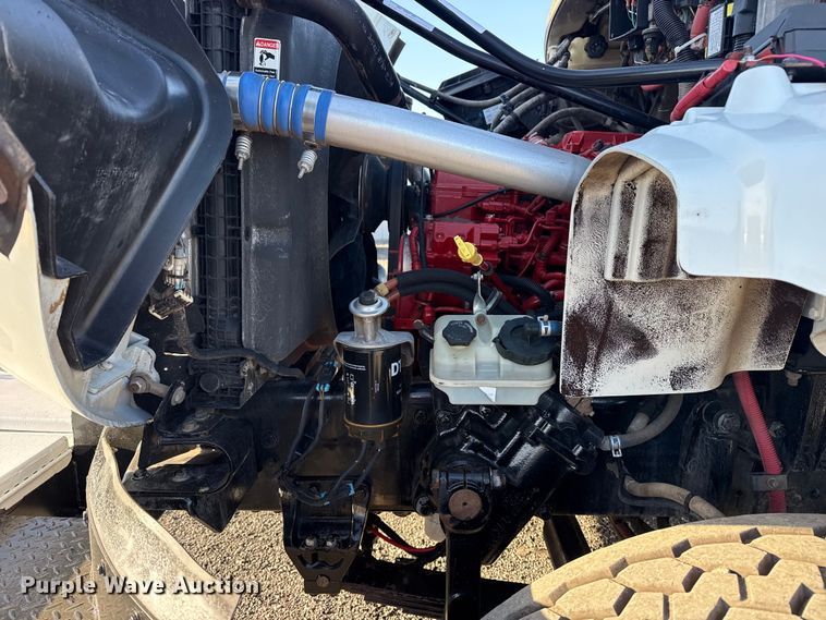 image for item EG8881 2012 Freightliner Business Class M2 crane truck