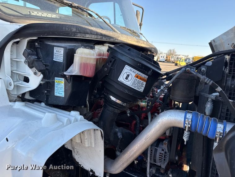 image for item EG8881 2012 Freightliner Business Class M2 crane truck