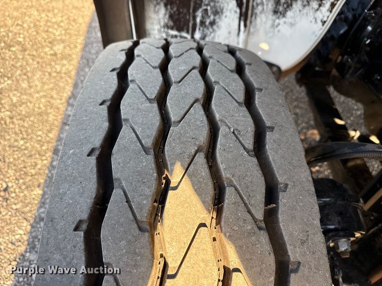 image for item EG8881 2012 Freightliner Business Class M2 crane truck