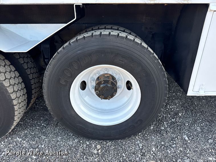 image for item EG8881 2012 Freightliner Business Class M2 crane truck